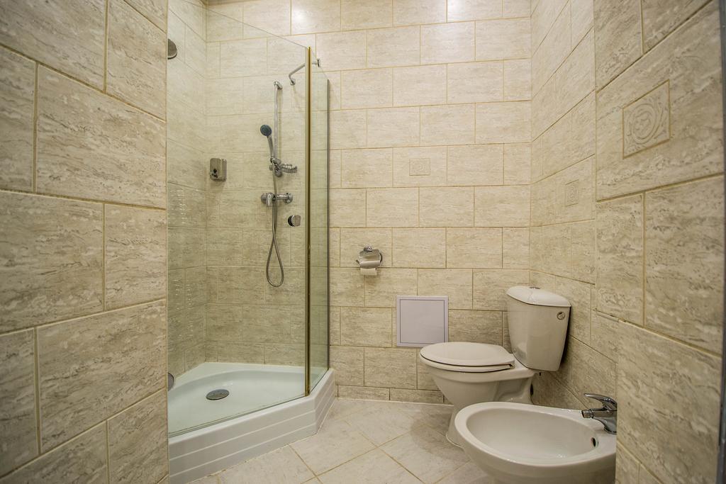 4Bdr Historical Spirit Apt By Ruterra Praga Esterno foto